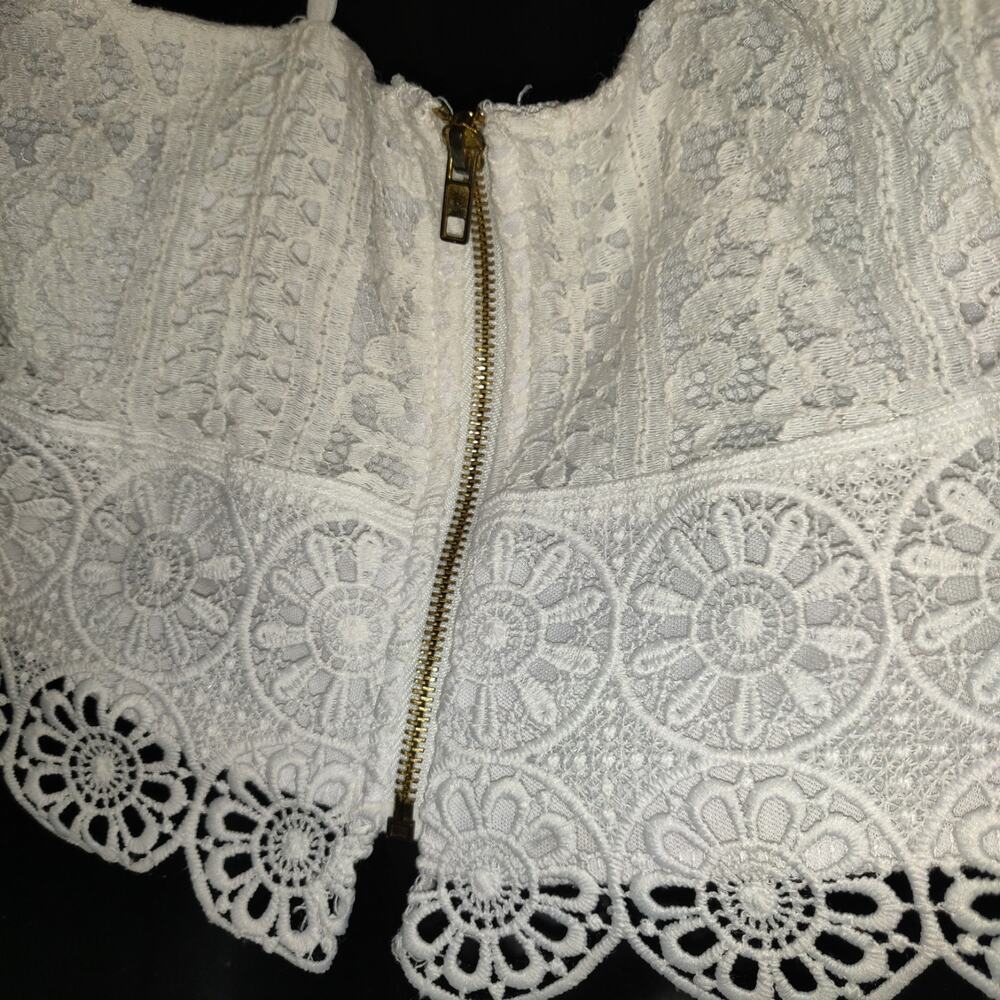 Charlotte Russe Y2K White Crop Top Lace Halter Strappy Boho Festival Hippie - Picture 8 of 16